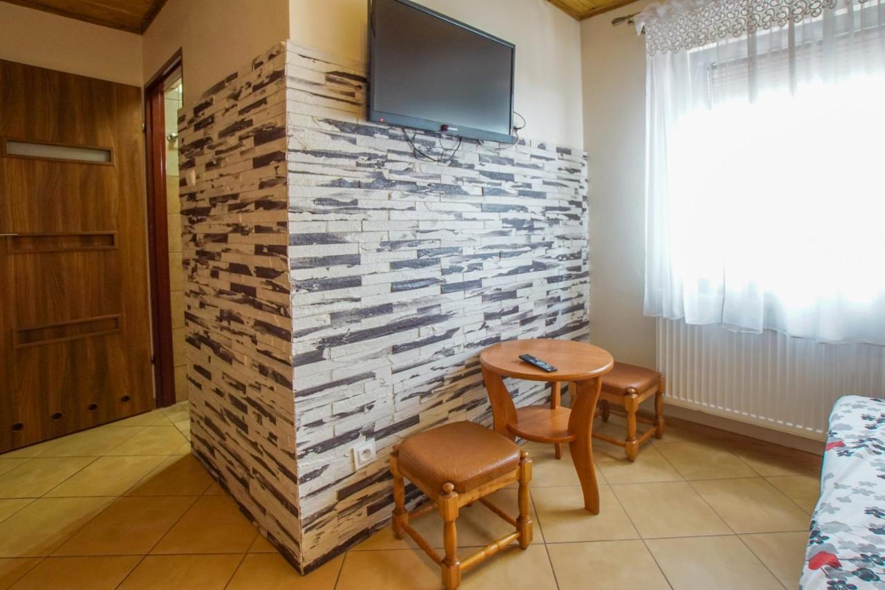 Wichrowe Wzgorze Guest House Krajno Pierwsze Екстериор снимка