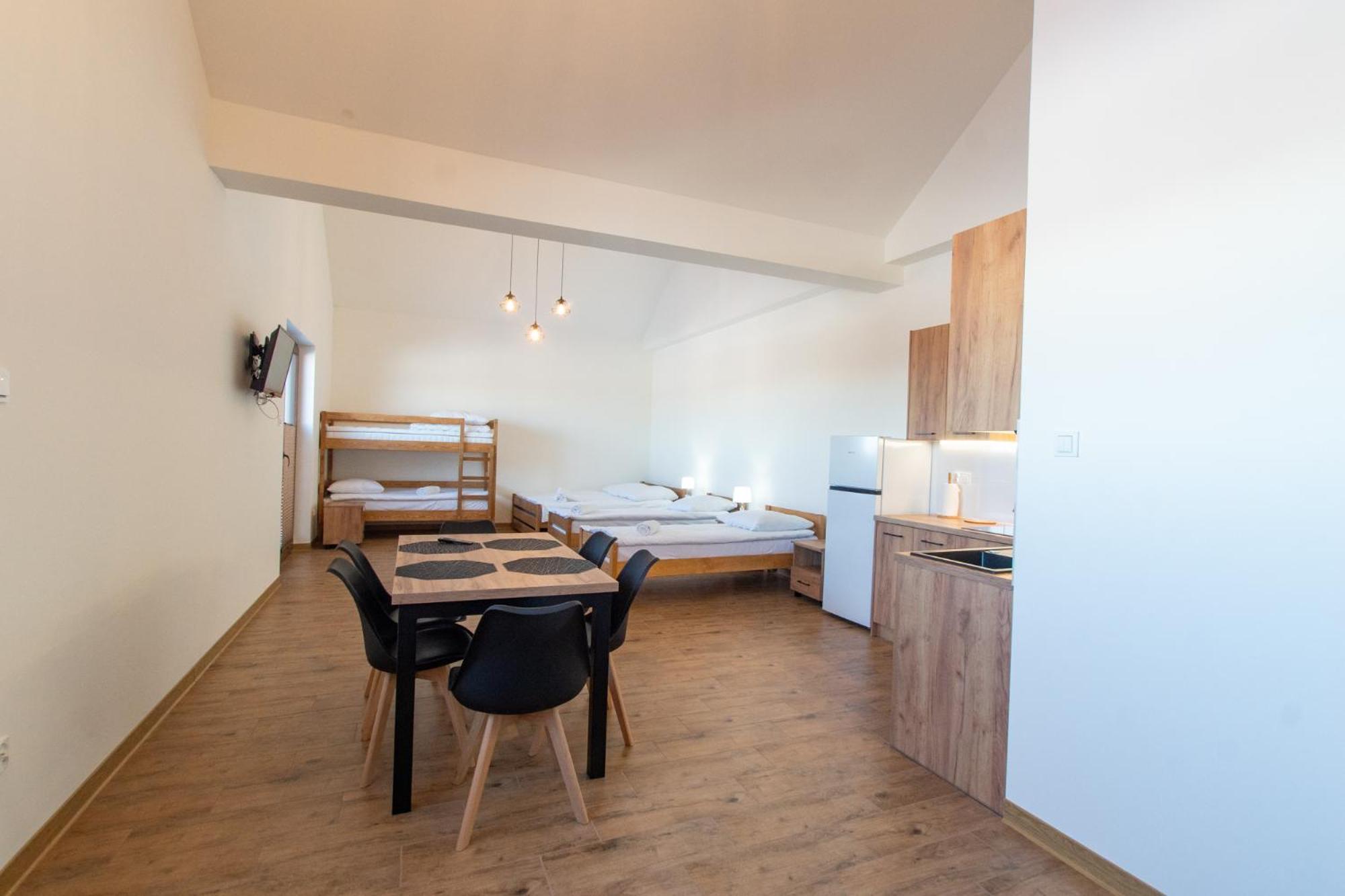 Wichrowe Wzgorze Guest House Krajno Pierwsze Екстериор снимка