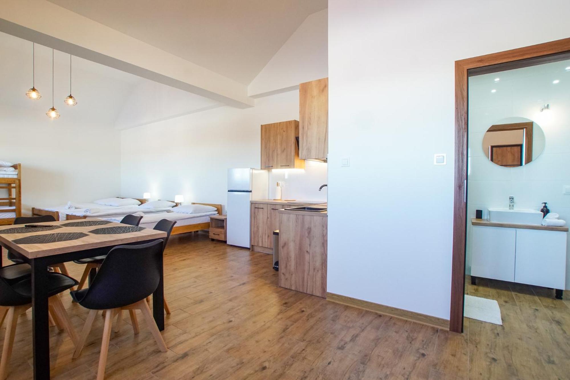 Wichrowe Wzgorze Guest House Krajno Pierwsze Екстериор снимка